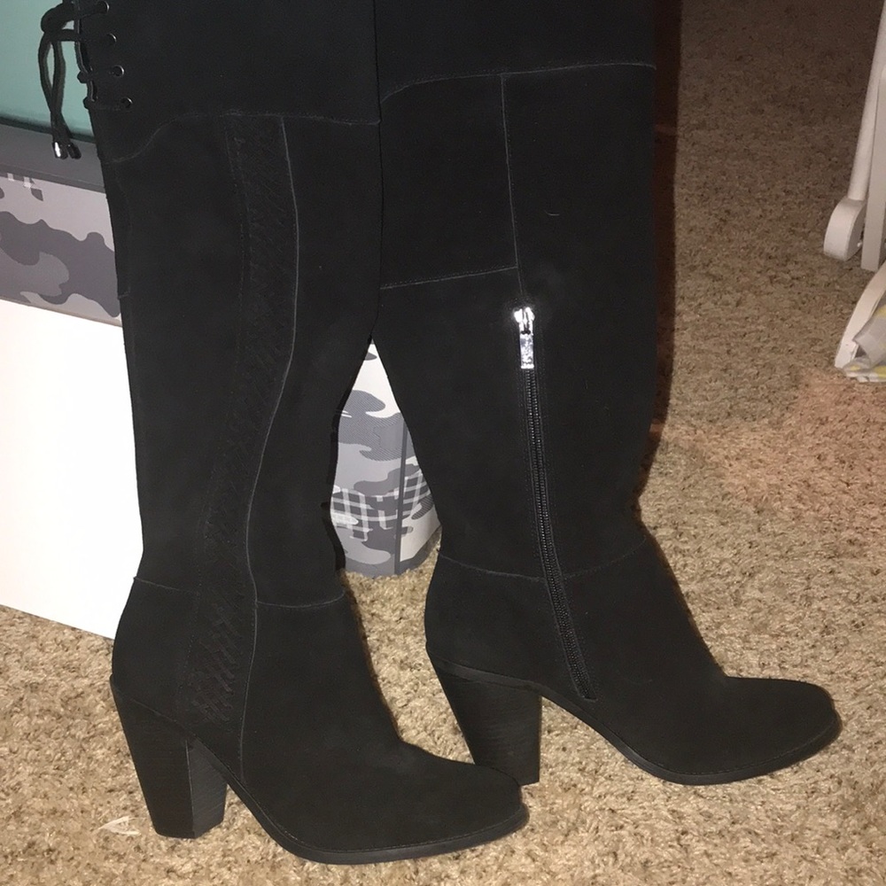 Jessica Simpson boots